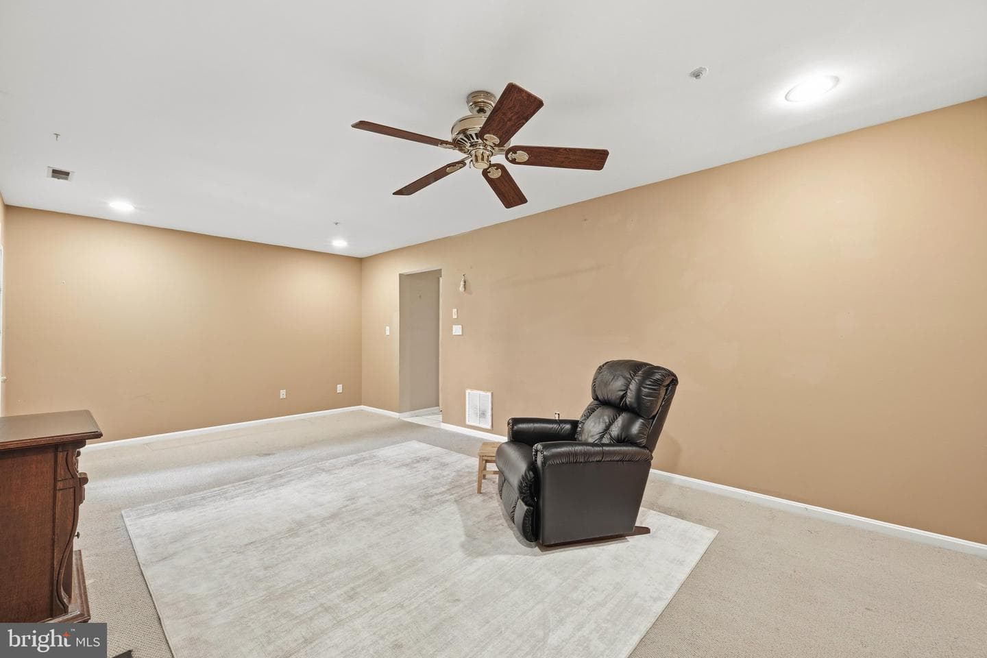 721 Mashie Court photo 10
