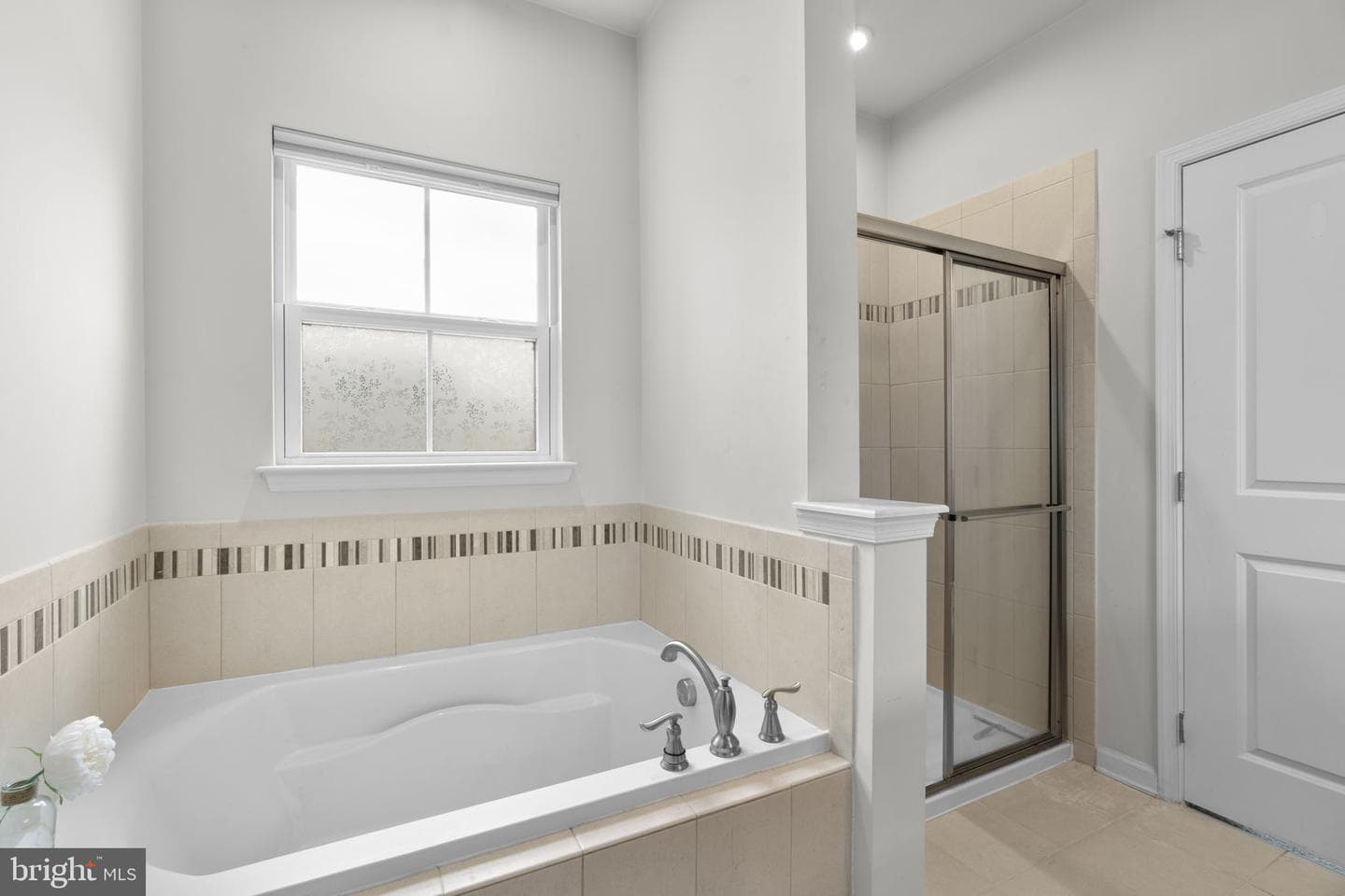 8302 Encore Drive photo 28