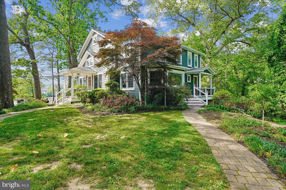300 Magothy Bridge Road photo 8