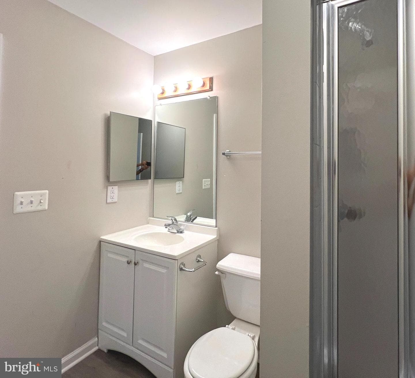 1727 Wood Carriage Way #105 photo 29