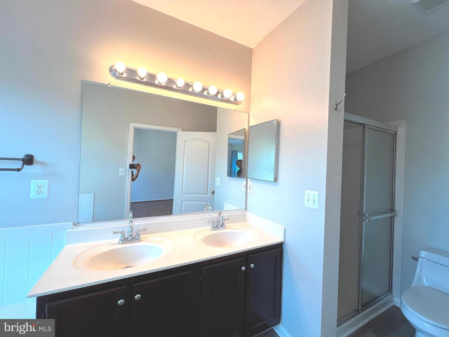 1727 Wood Carriage Way #105 photo 31