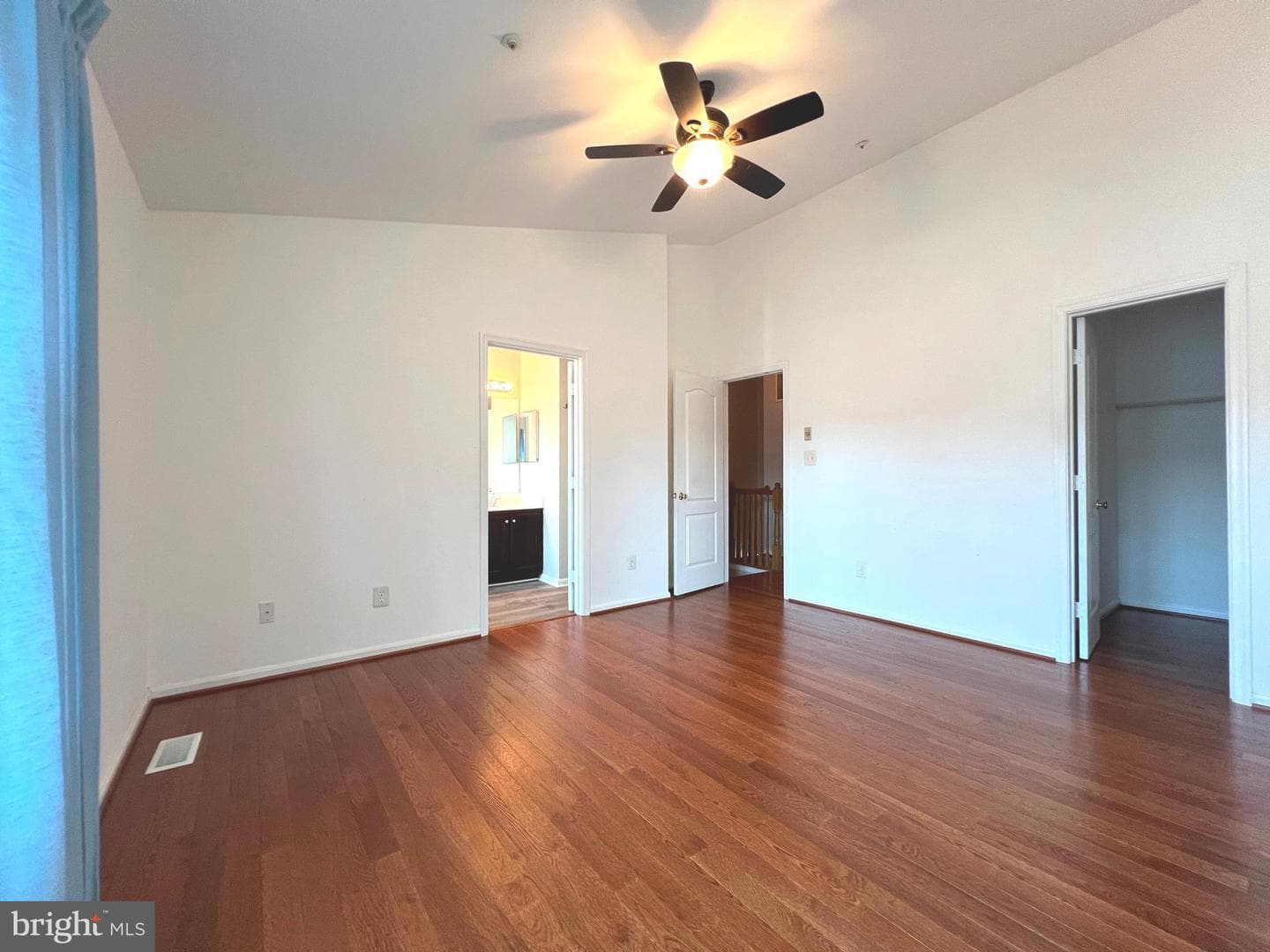1727 Wood Carriage Way #105 photo 35