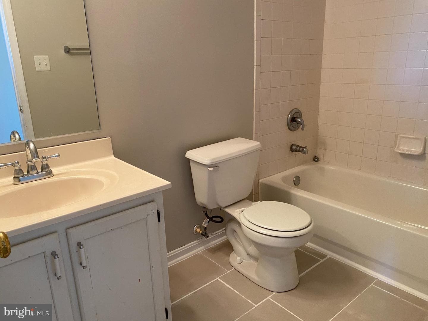 1727 Wood Carriage Way #105 photo 39