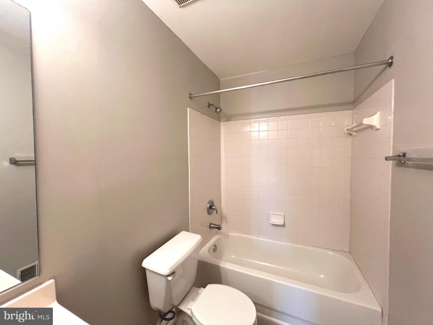 1727 Wood Carriage Way #105 photo 40