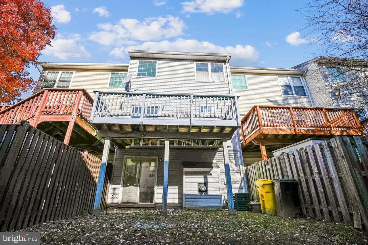 1727 Wood Carriage Way #105 photo 55