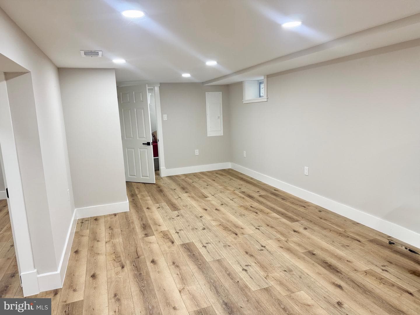 20 Mansion Road photo 44