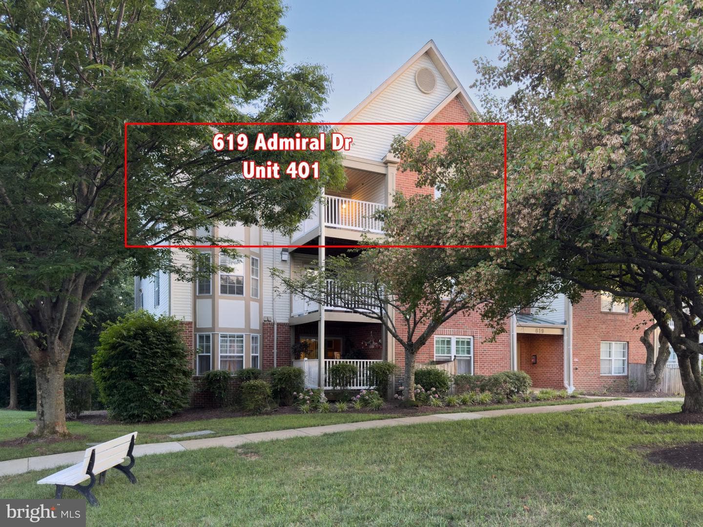 619 Admiral Drive #401 photo 2
