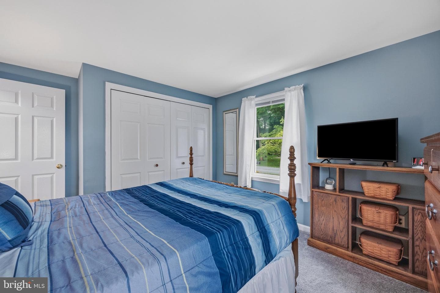 110 W Virginia Avenue photo 22