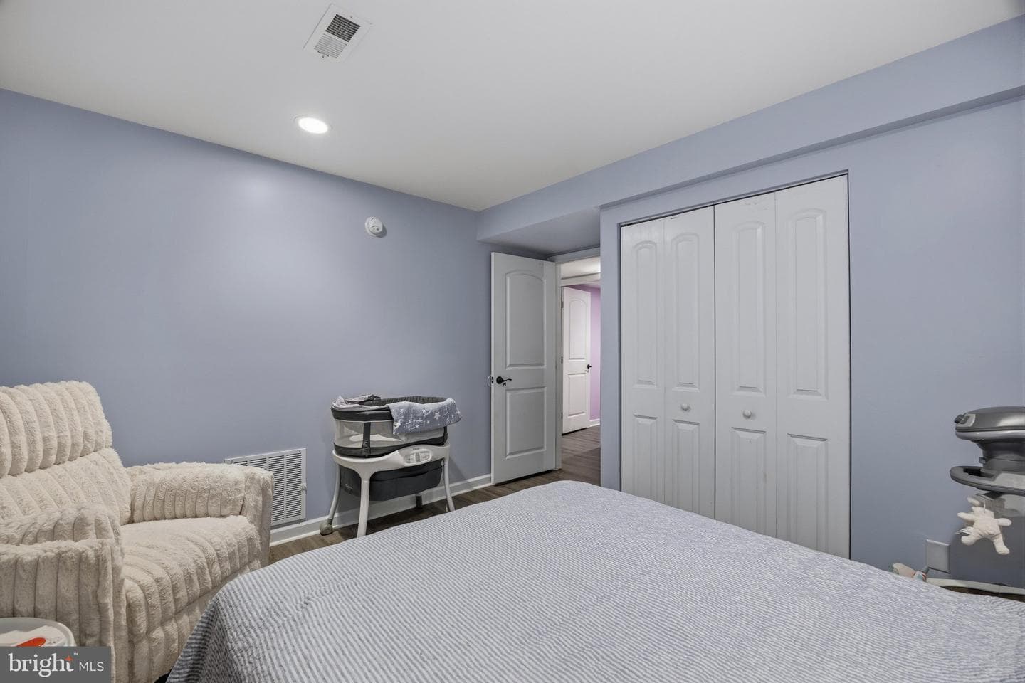 110 W Virginia Avenue photo 43