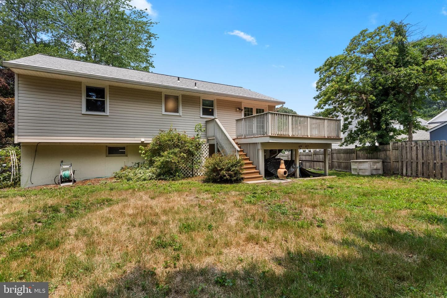 1099 Linden Tree Drive photo 33
