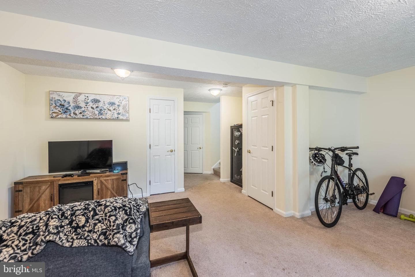 307 Sloping Woods Court photo 21