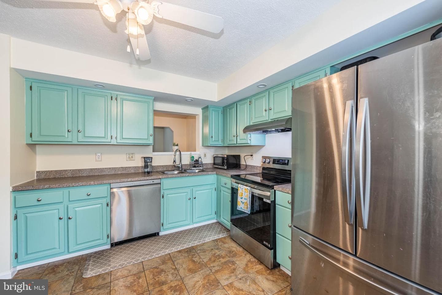 307 Sloping Woods Court photo 3