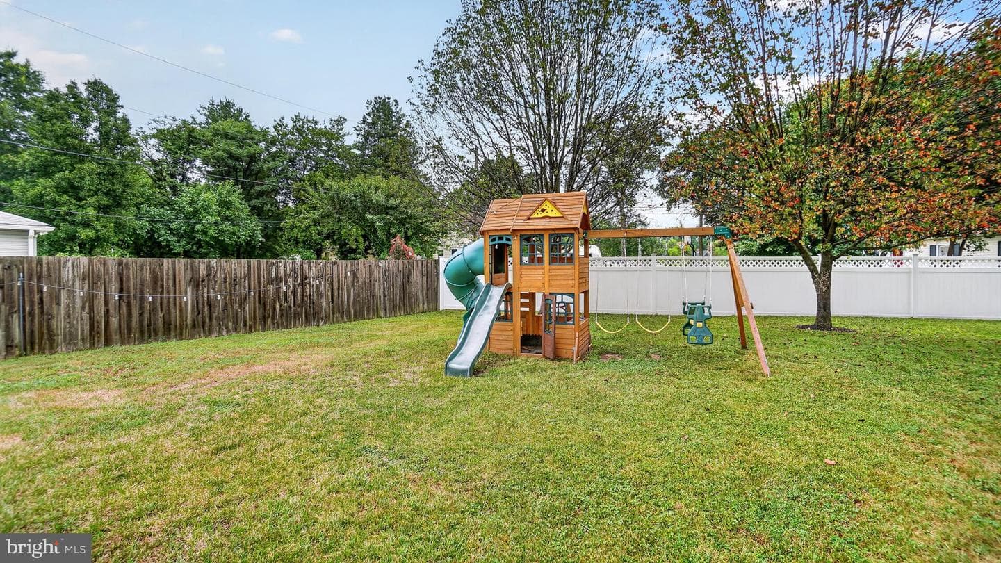 7724 Locust Grove Road photo 69