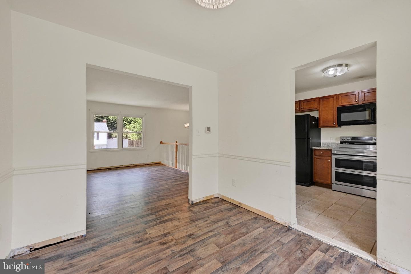 449 Cloverdale Circle photo 9