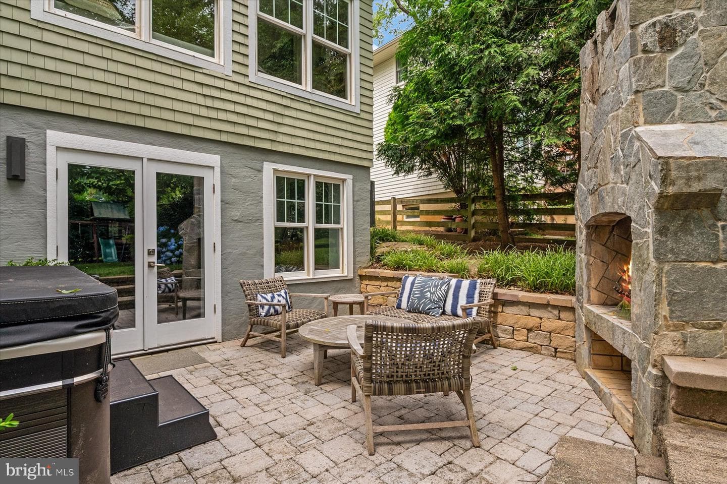 8 Shiley Street photo 43