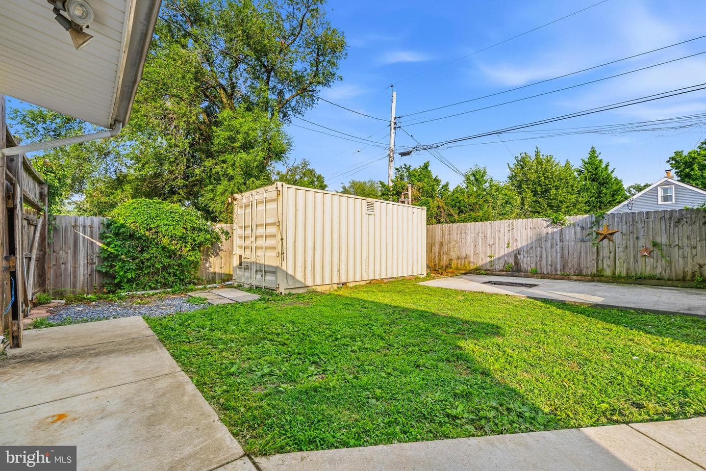 413 Orchard Avenue photo 28