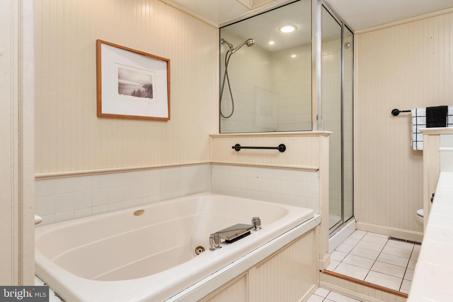 1686 Albermarle Drive photo 18