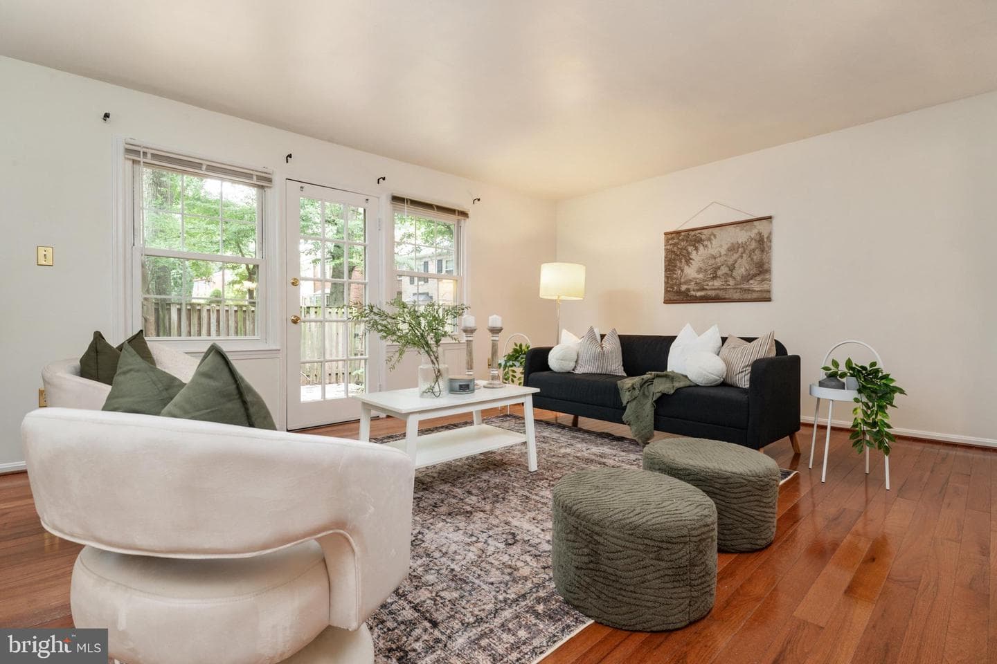 1686 Albermarle Drive photo 4