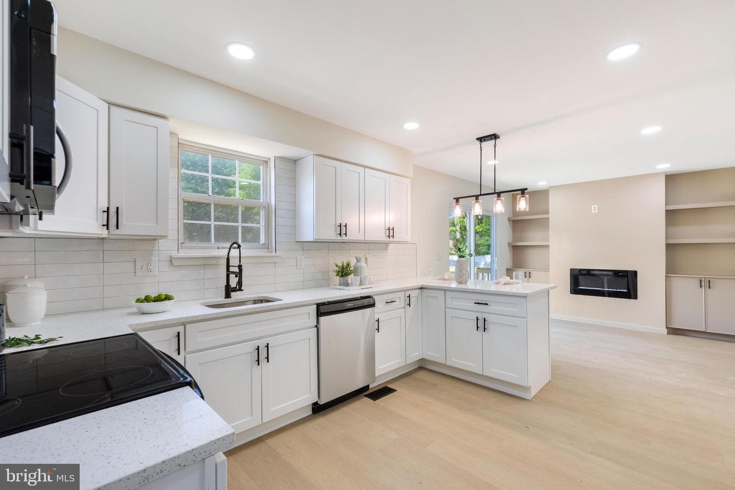 1018 Bell Avenue photo 4
