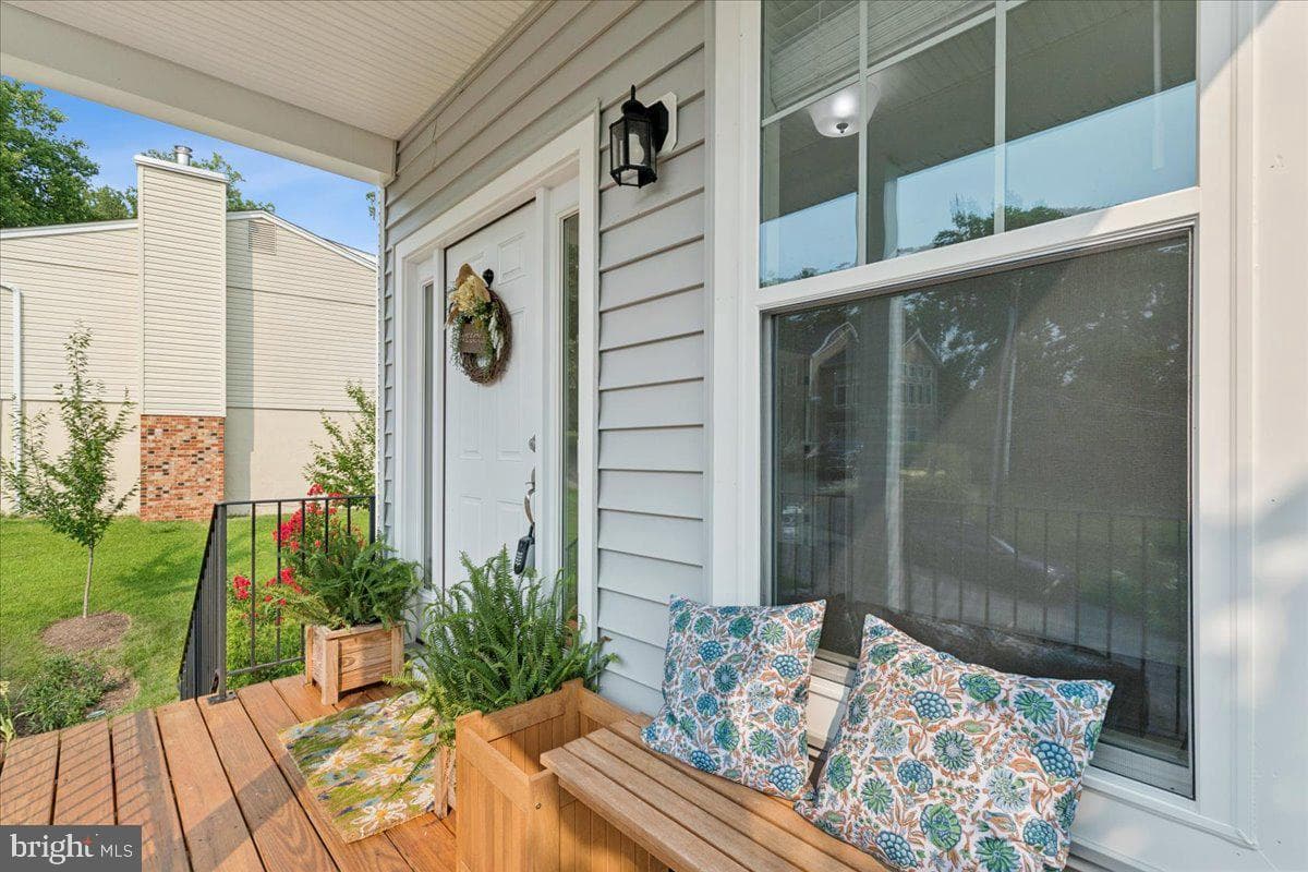 603 Overhill Drive photo 4
