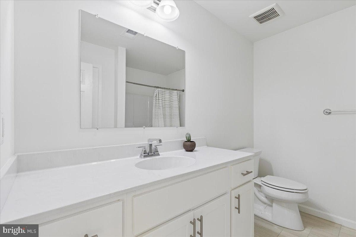 603 Overhill Drive photo 43