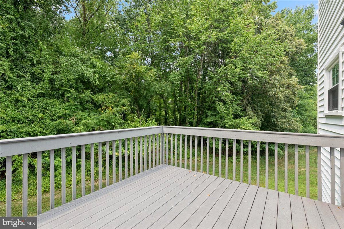 1214 Farley Court N photo 28