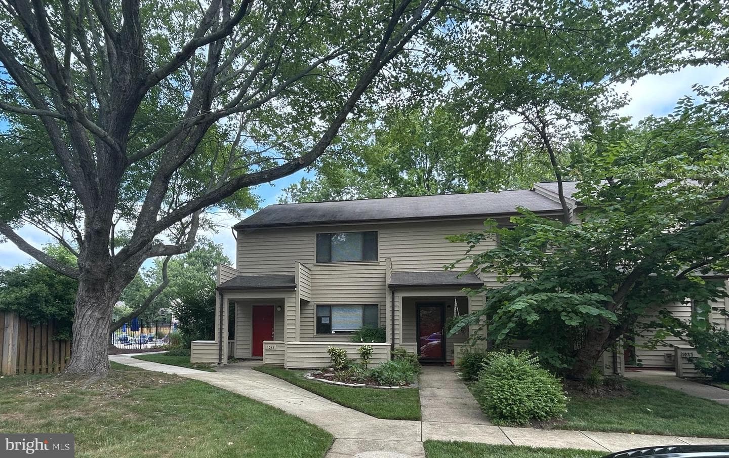 1041 Cedar Ridge Court photo 17