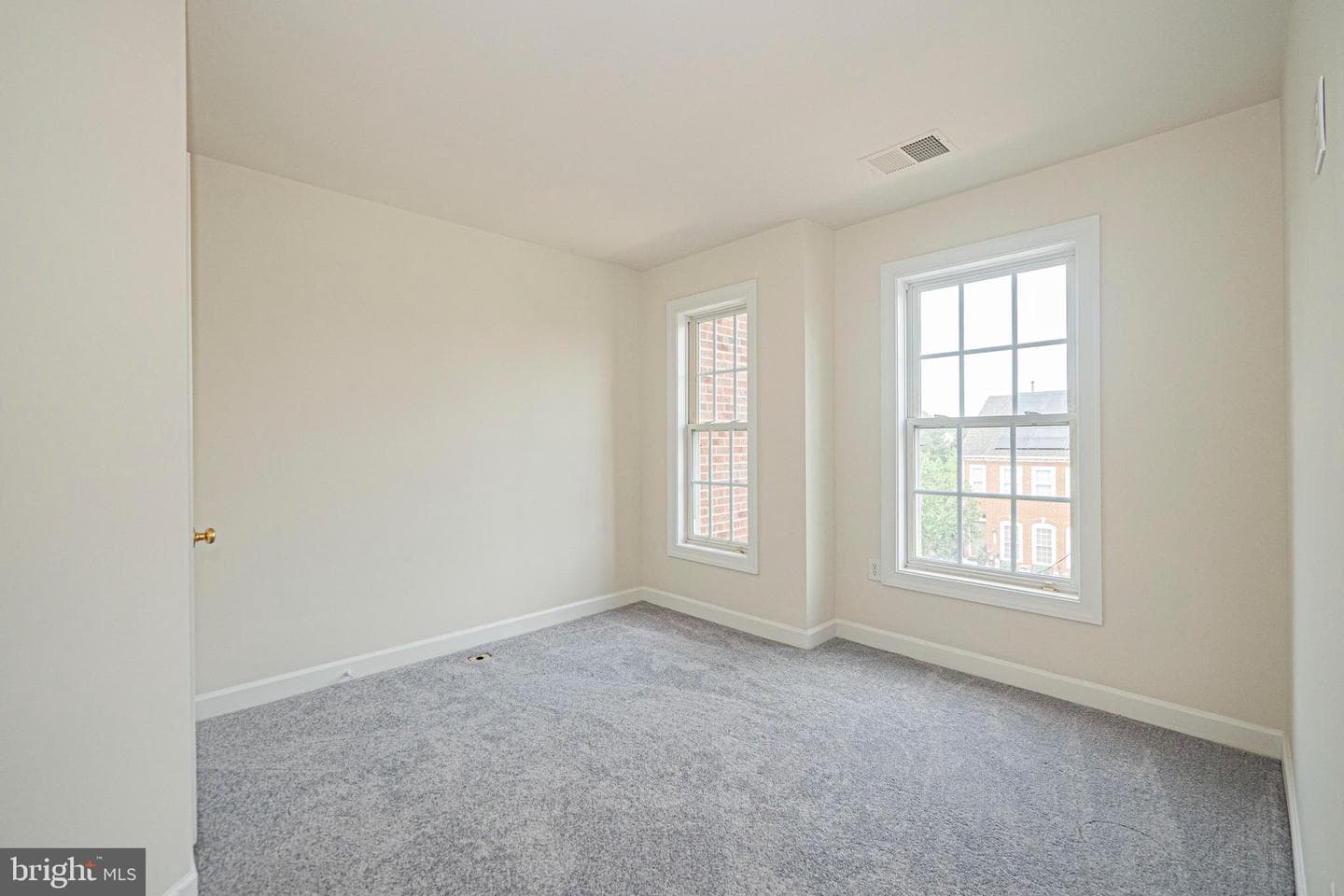 1504 Rutland Way photo 25
