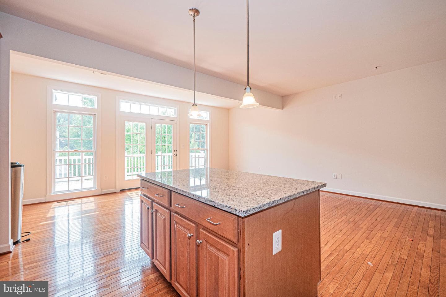 1504 Rutland Way photo 9