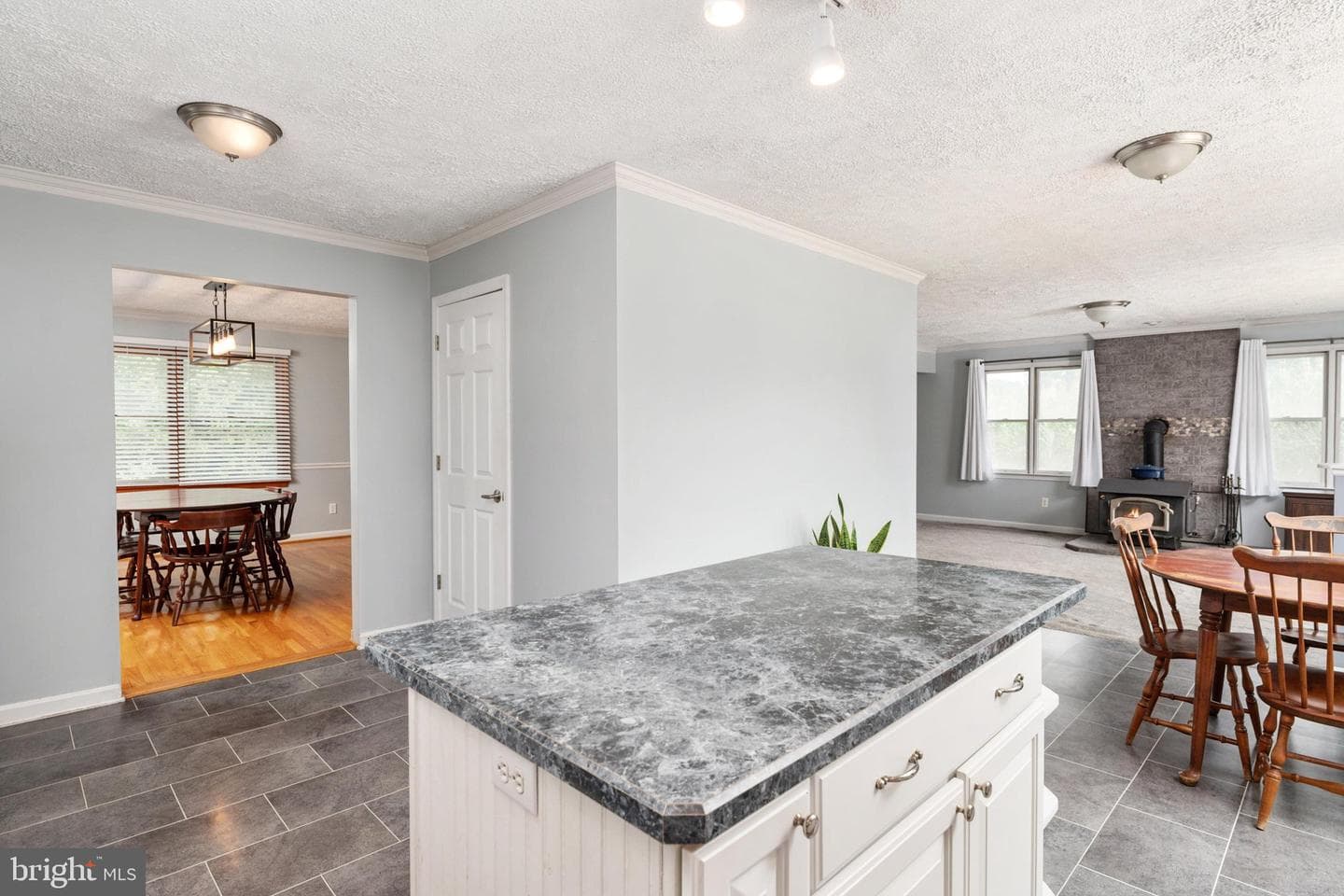 1241 Johnson Drive photo 23