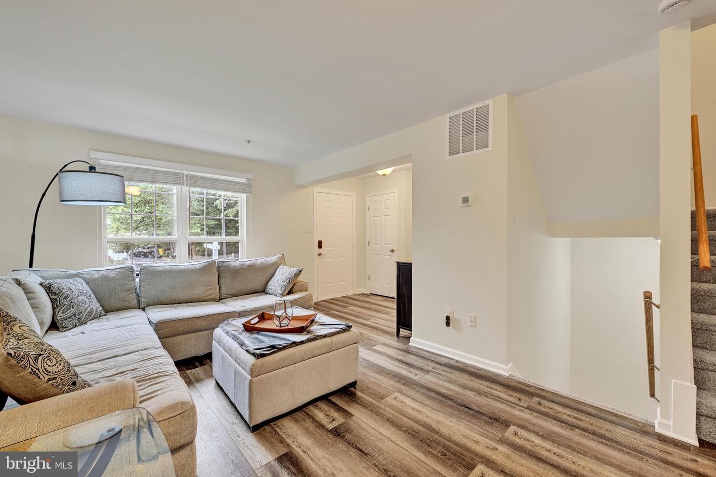 718 Horse Chestnut Court photo 6