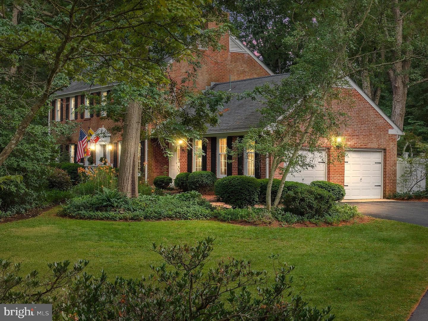 1218 Balfour Drive photo 2