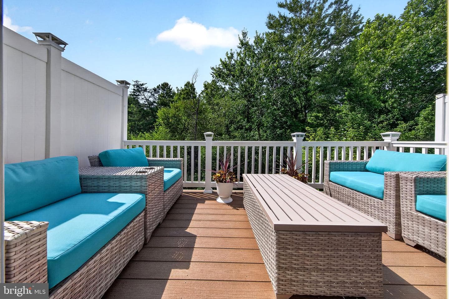 1350 Hawk Hollow Drive photo 12