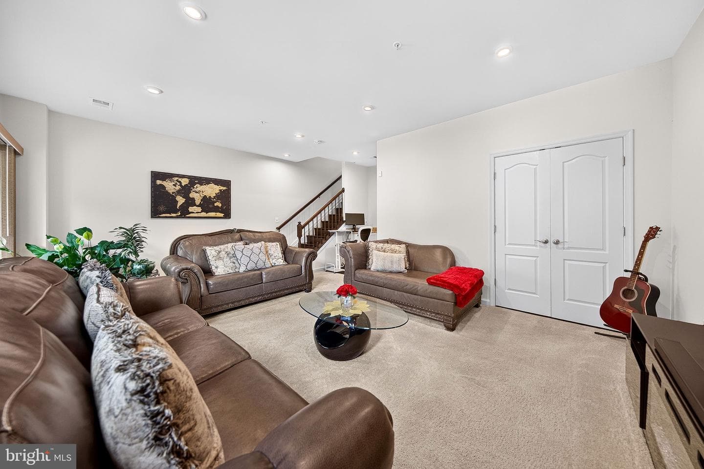 1350 Hawk Hollow Drive photo 13