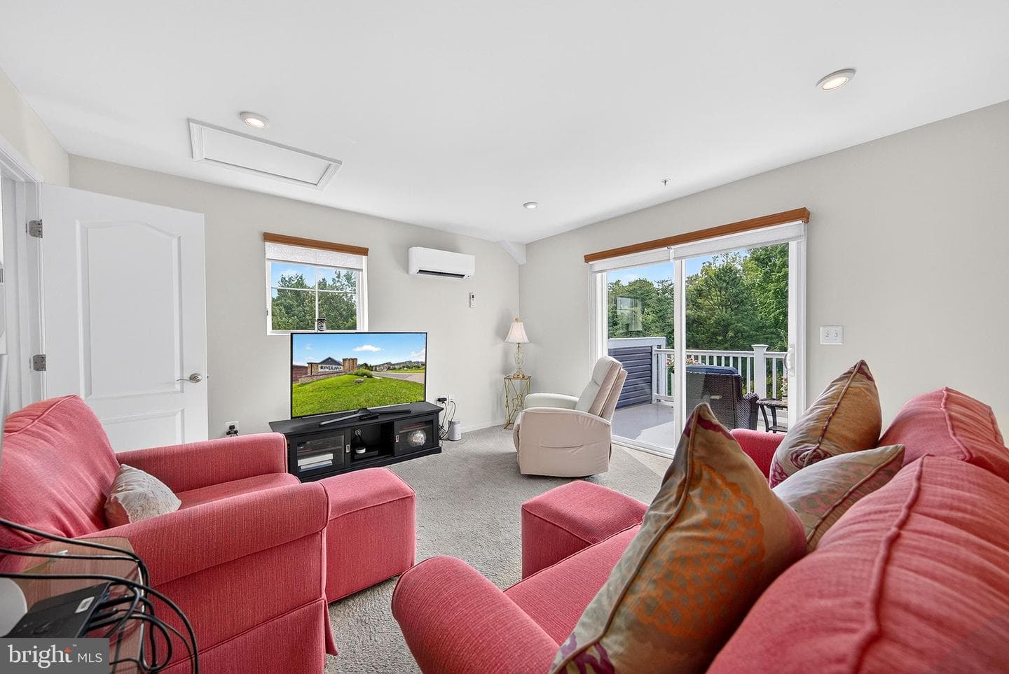 1350 Hawk Hollow Drive photo 28