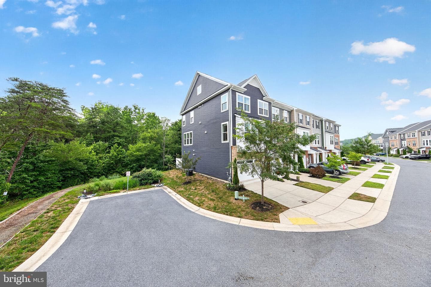 1350 Hawk Hollow Drive photo 35
