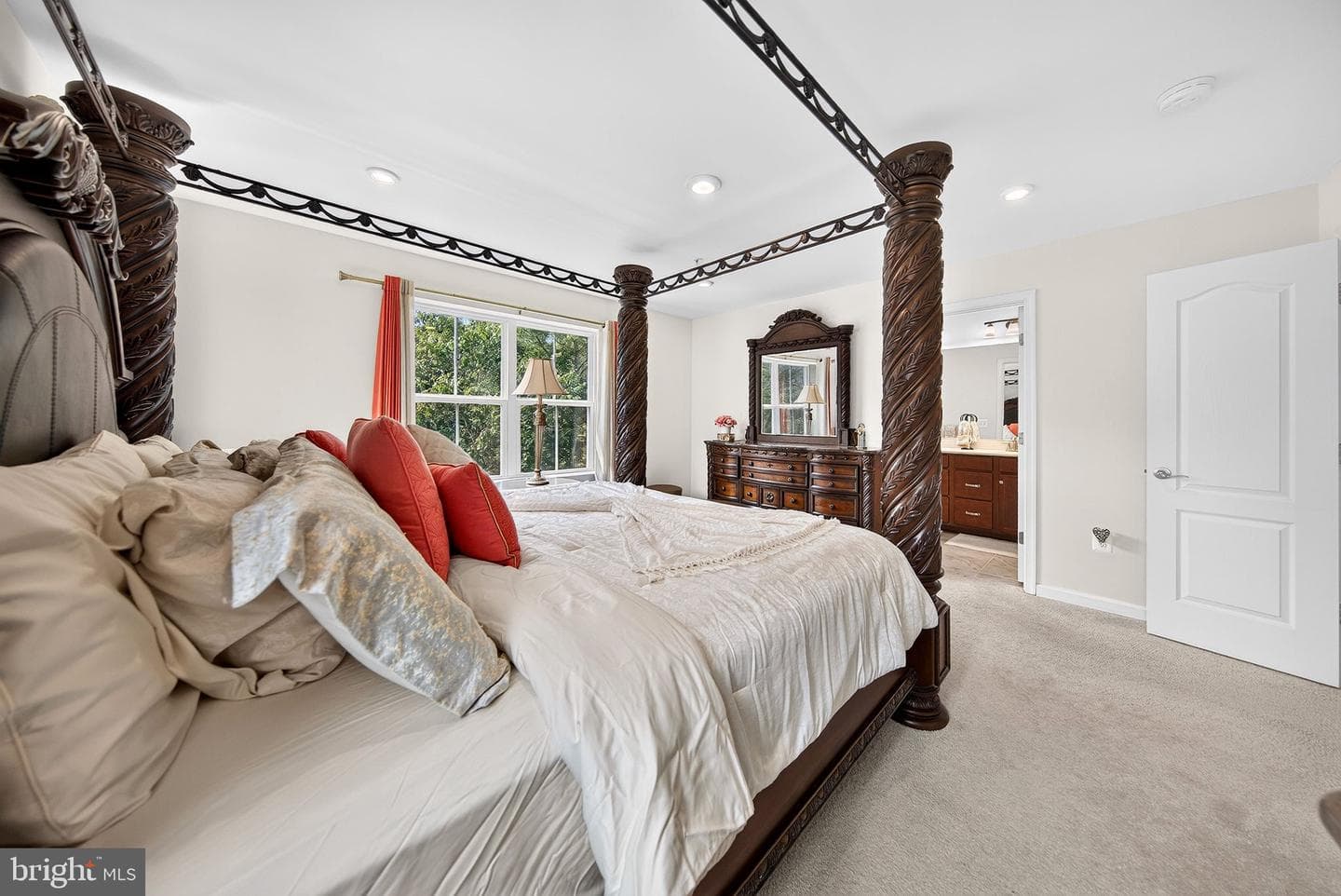 1350 Hawk Hollow Drive photo 43