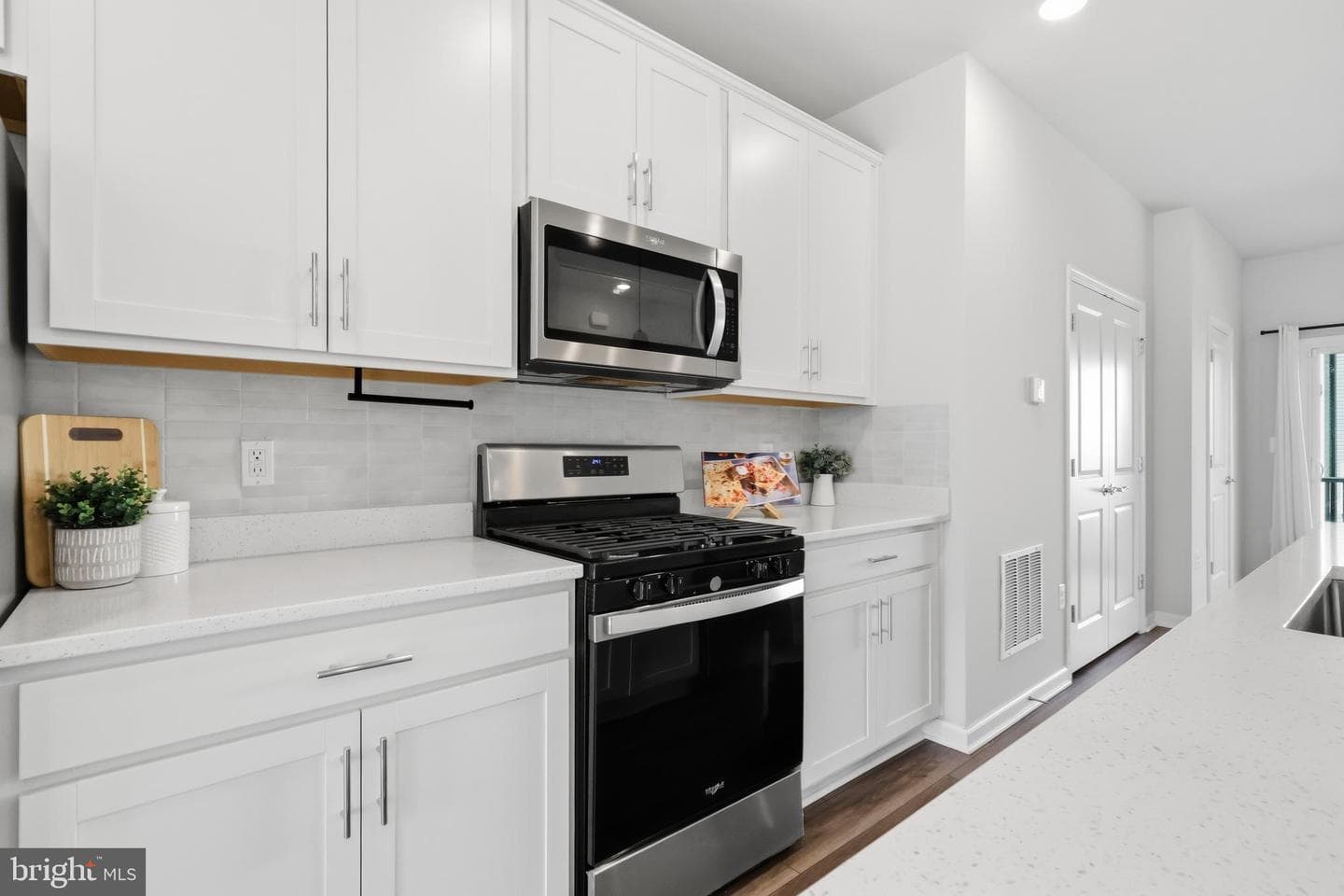3307 Anabranch Way photo 10