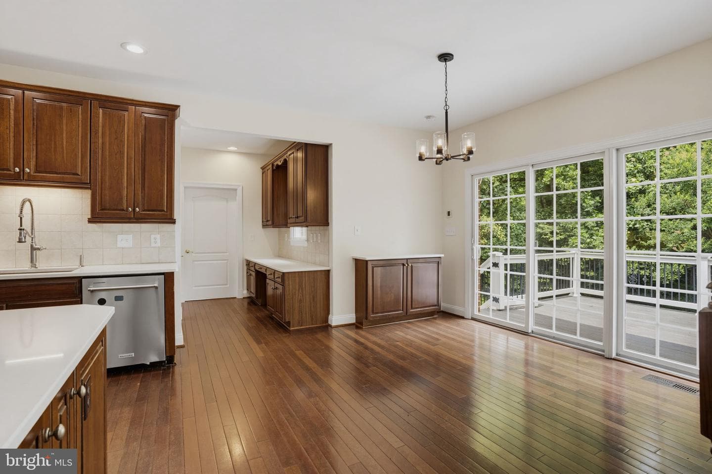 3404 Burgh Lane photo 10