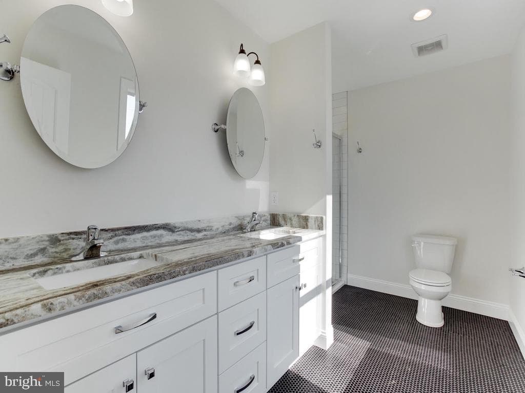 1102 Collison Road photo 13