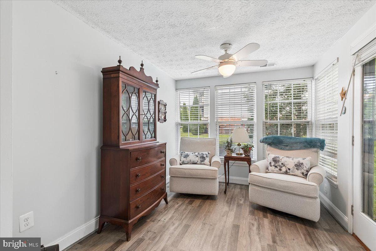 625 Deering Road #2a photo 10
