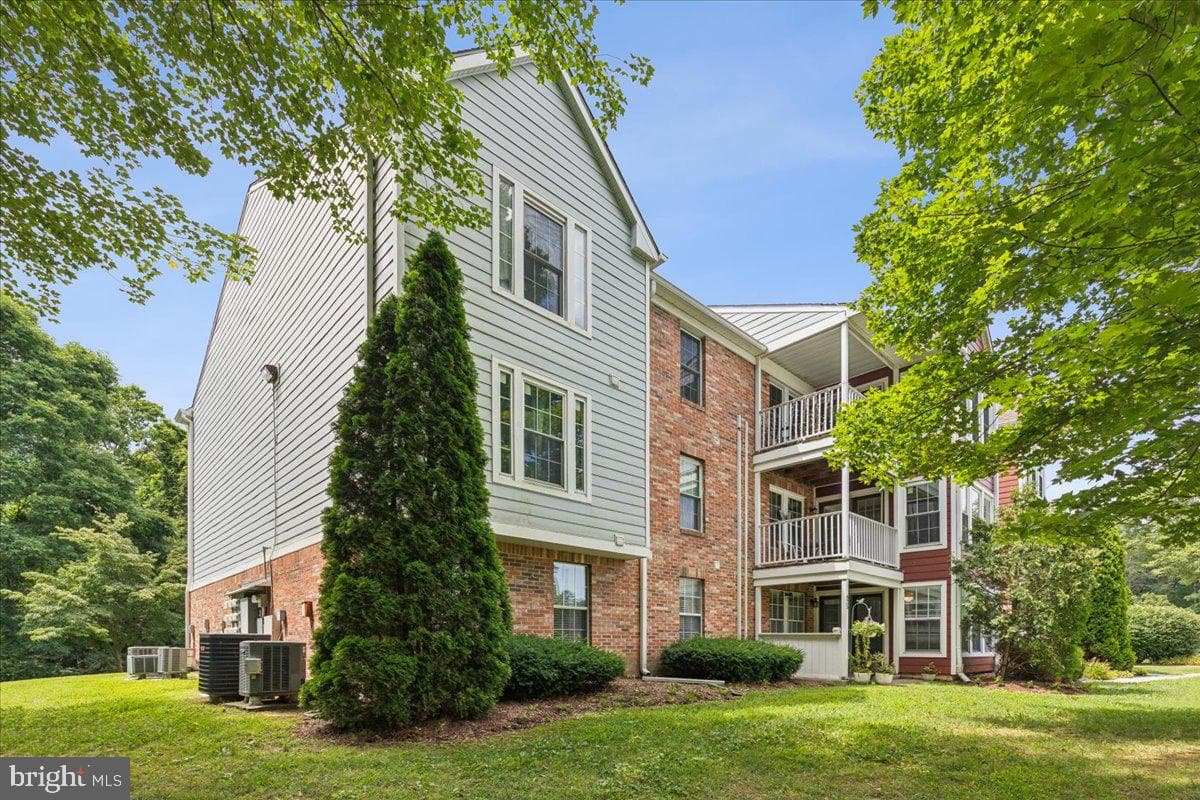 625 Deering Road #2a photo 26