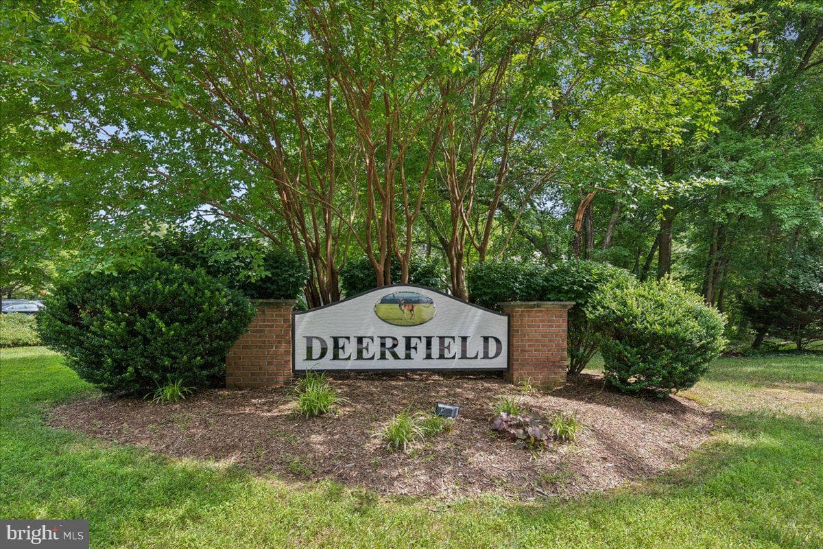 625 Deering Road #2a photo 29