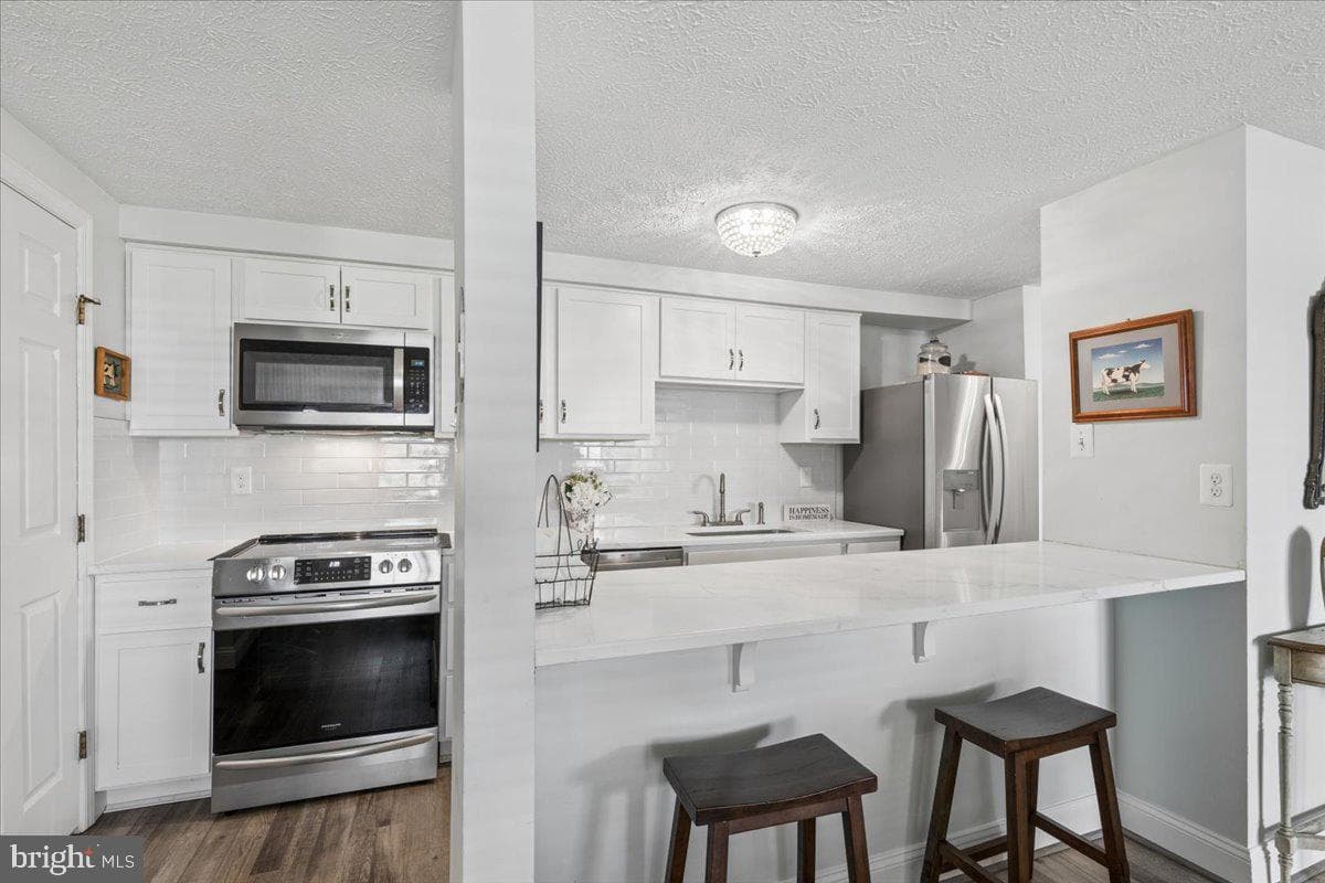 625 Deering Road #2a photo 5
