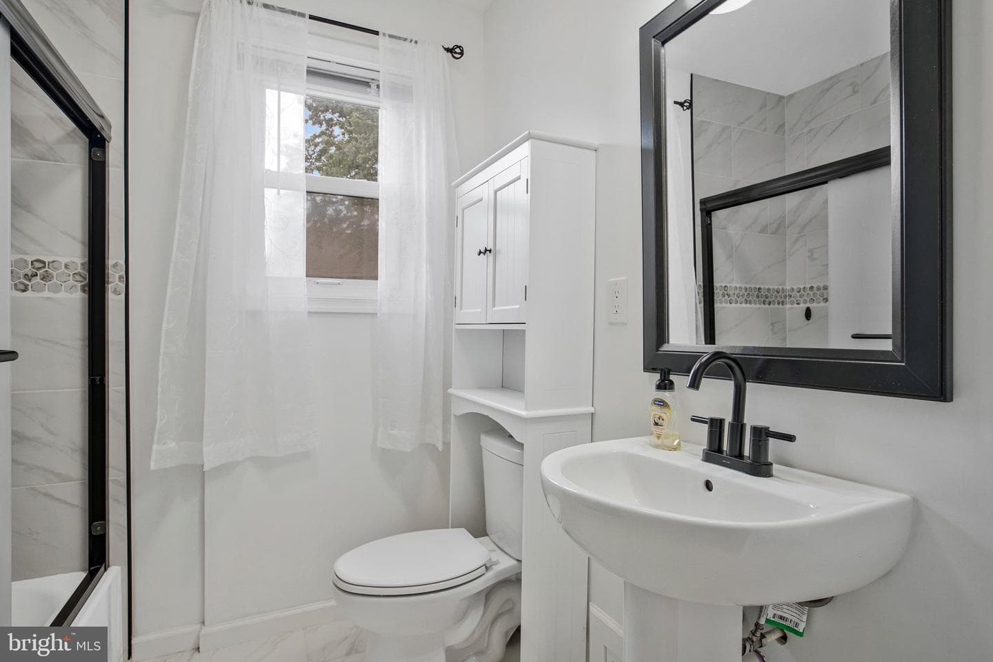4 Hampton Road photo 10