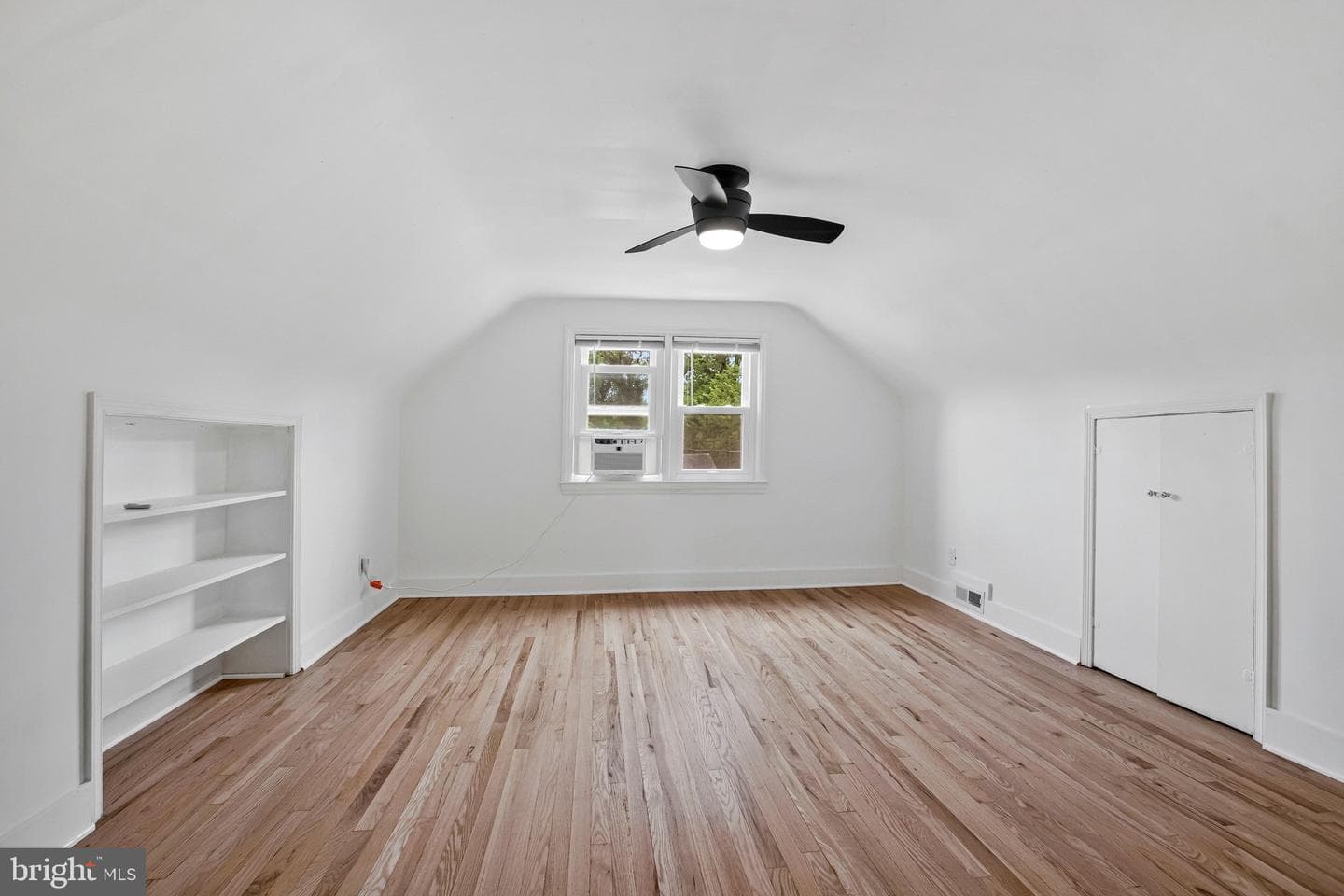 4 Hampton Road photo 16