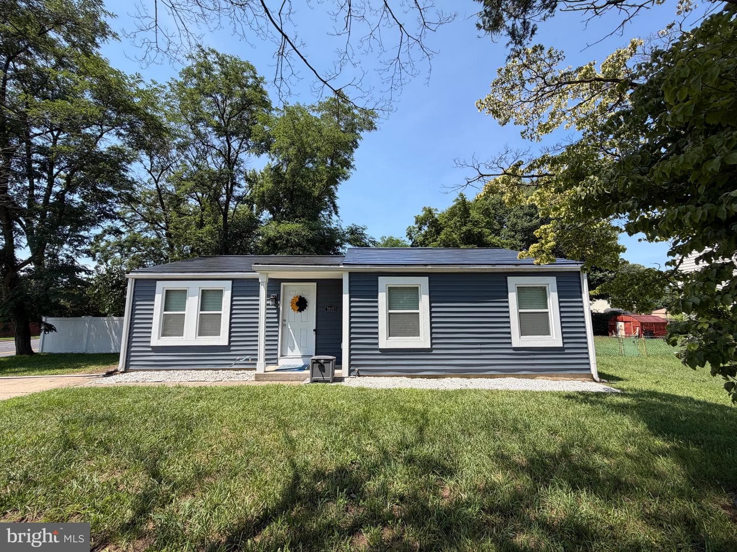 7670 Spencer Road photo 1