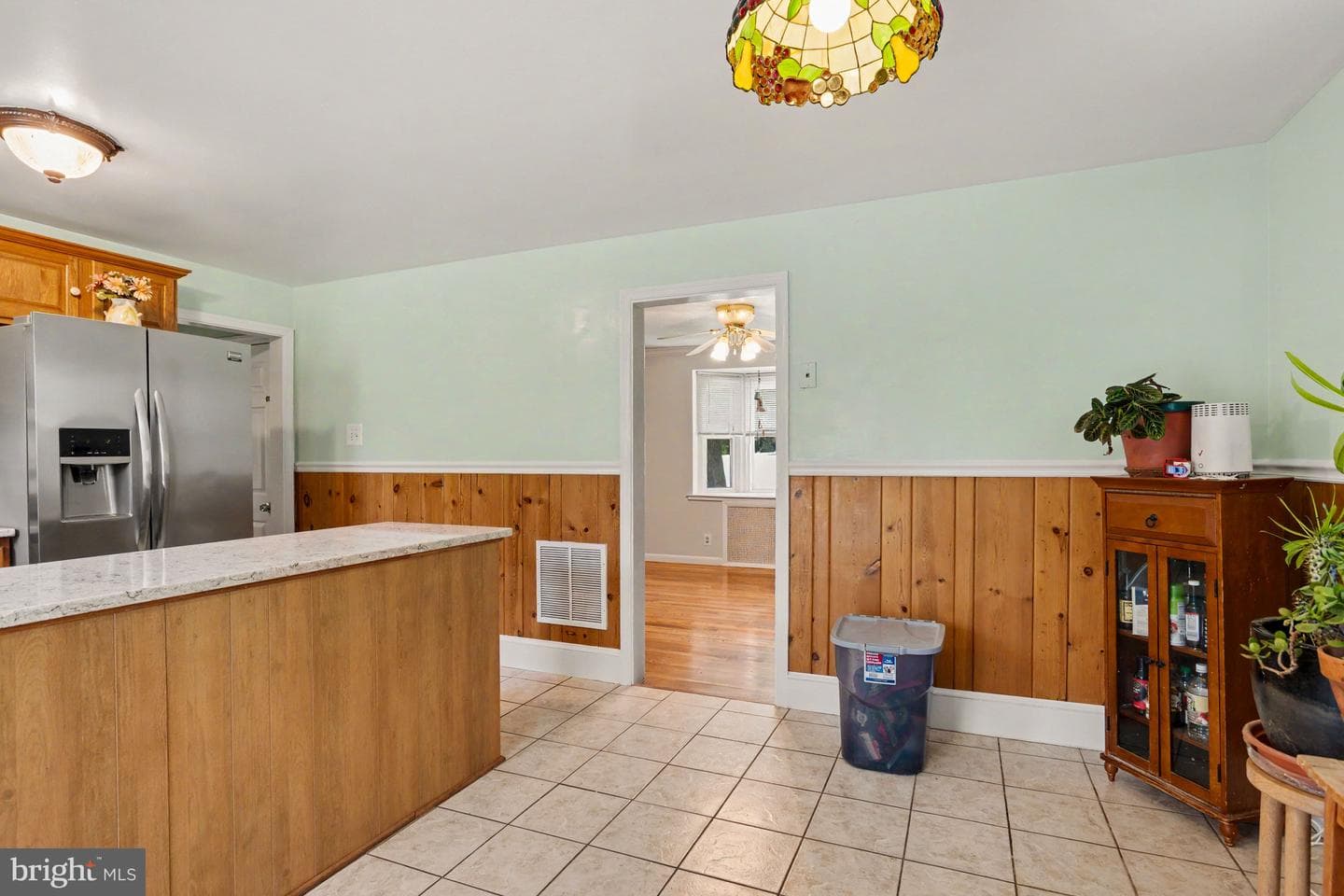7685 Midway Avenue photo 10