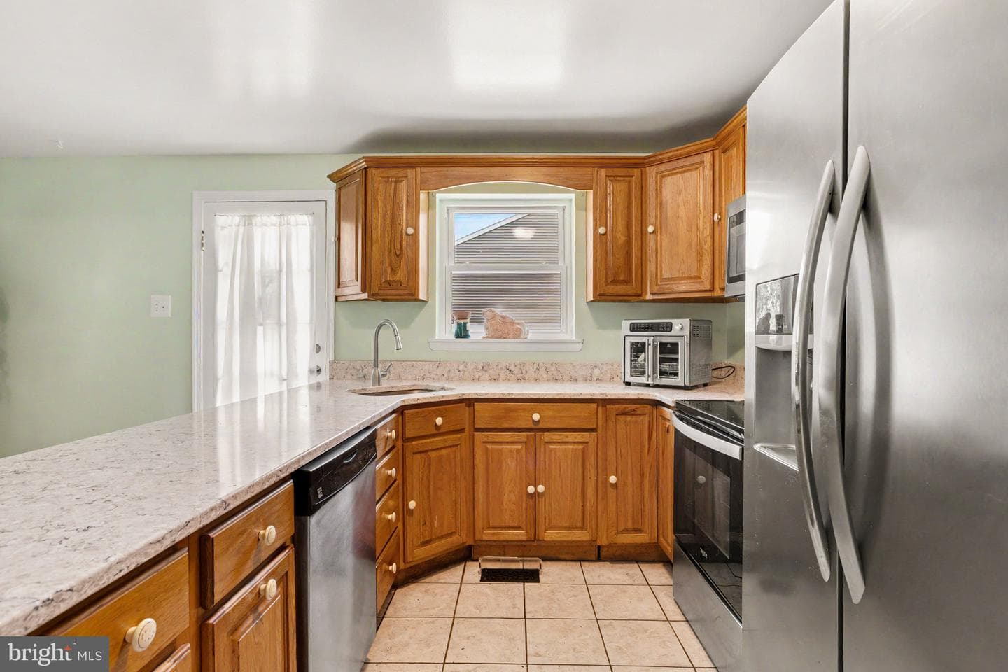7685 Midway Avenue photo 8