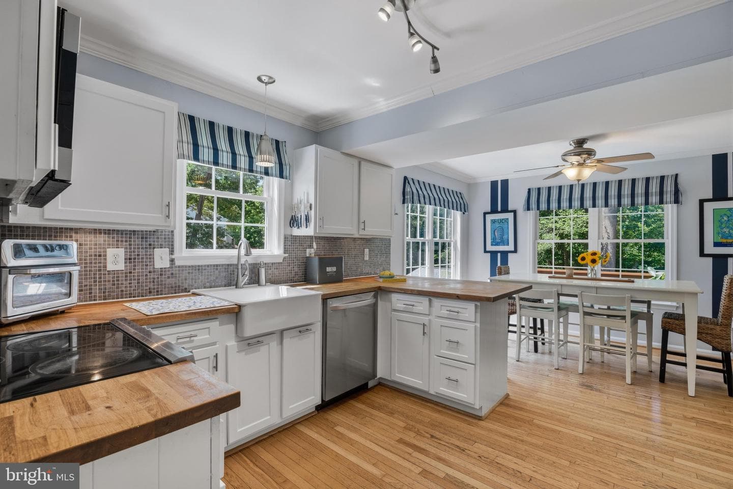 233 Circle Road photo 3